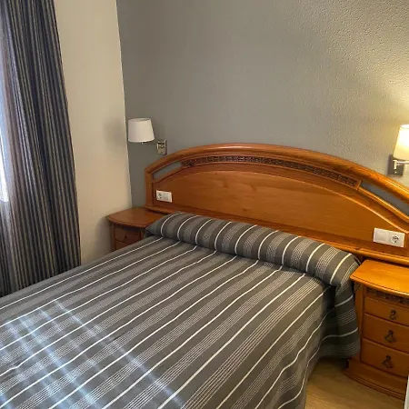 Apartahotel Jardines Del Plaza *